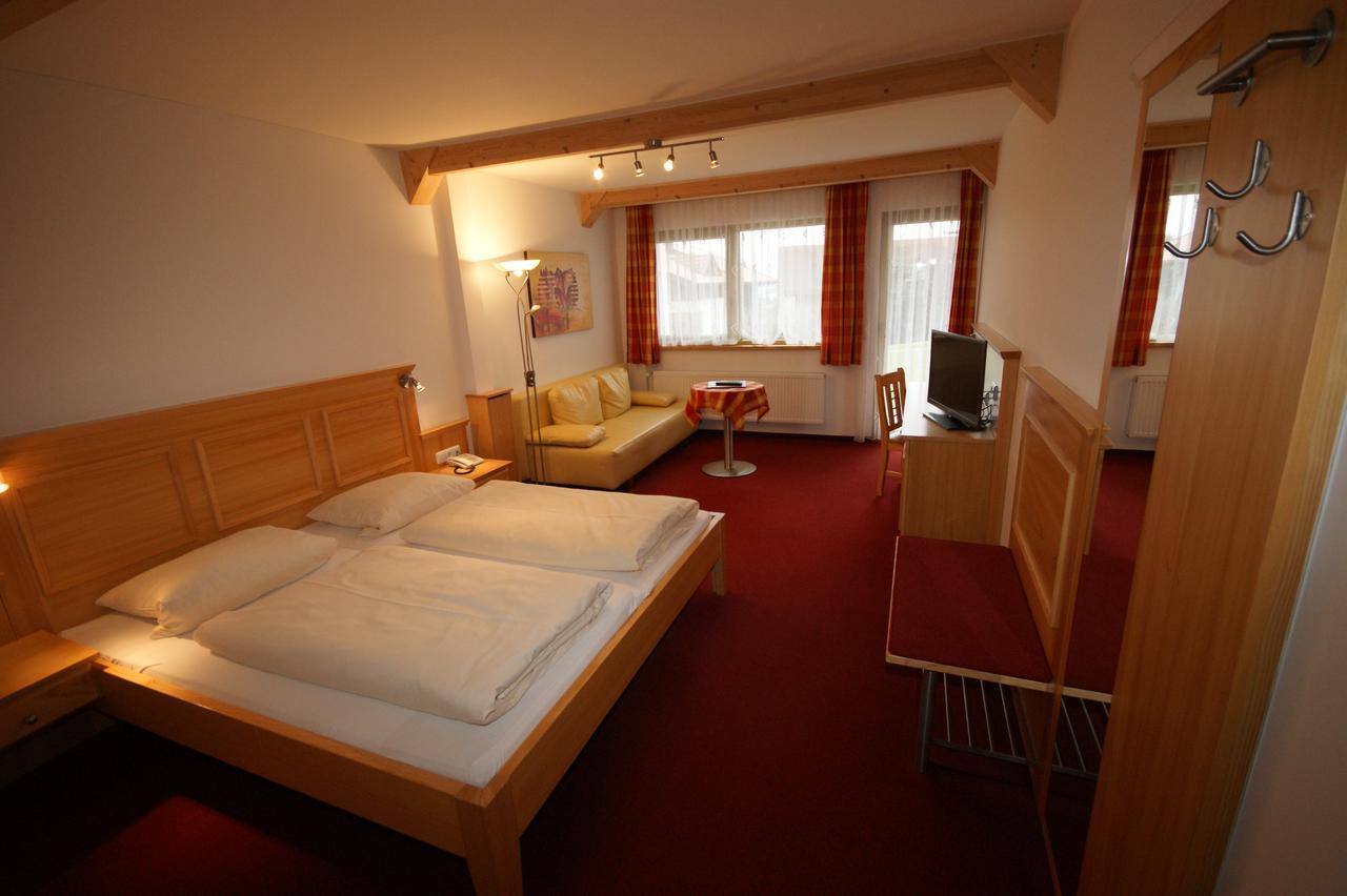 Hotel Beinbauer Büchlberg Екстериор снимка